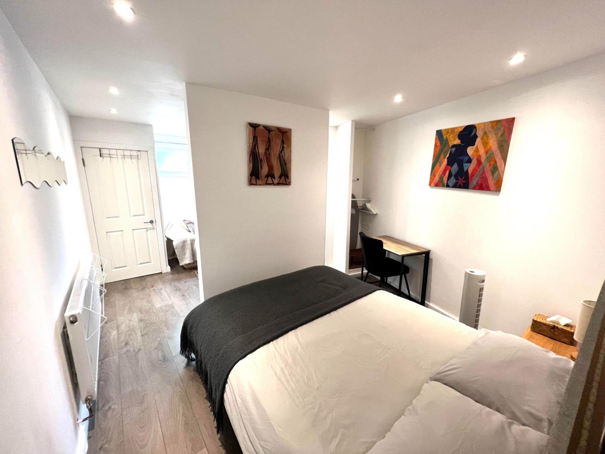 Modern Studio Apartment With Free Wifi London Exterior foto